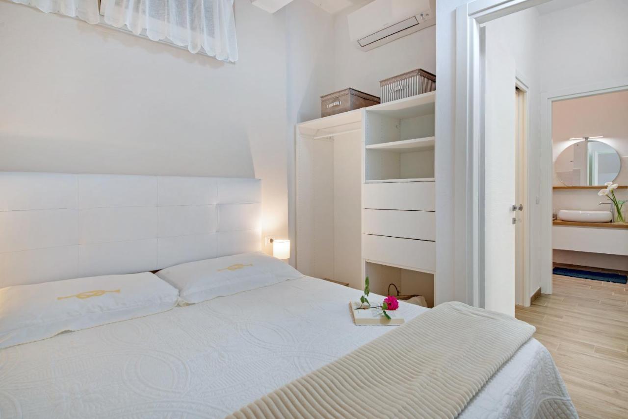 Un'Oasi Al Mare Apartment โมเนเลีย ภายนอก รูปภาพ